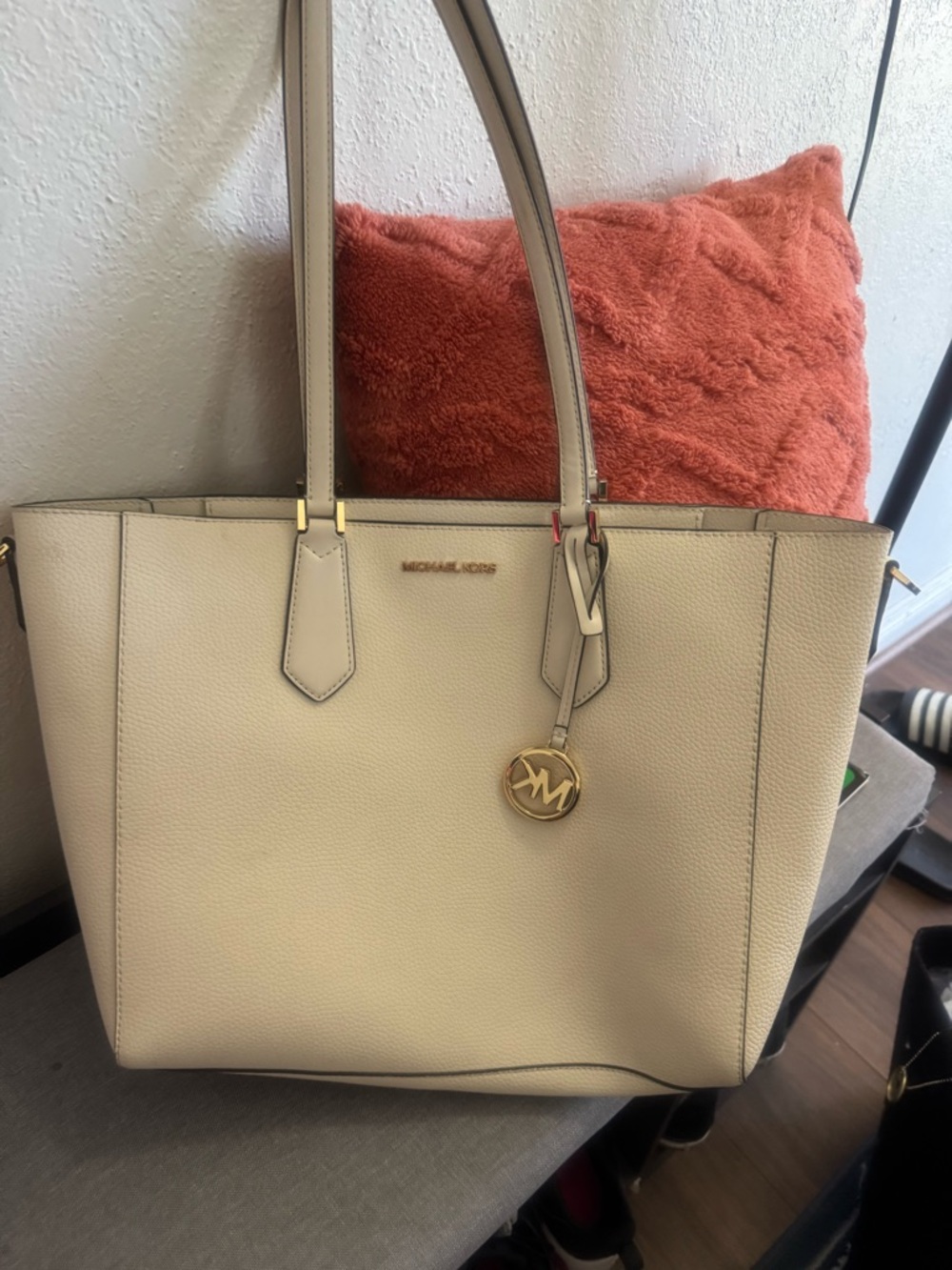 MICHAEL KORS Cream Pebbled Leather Tote with Gold Accent
